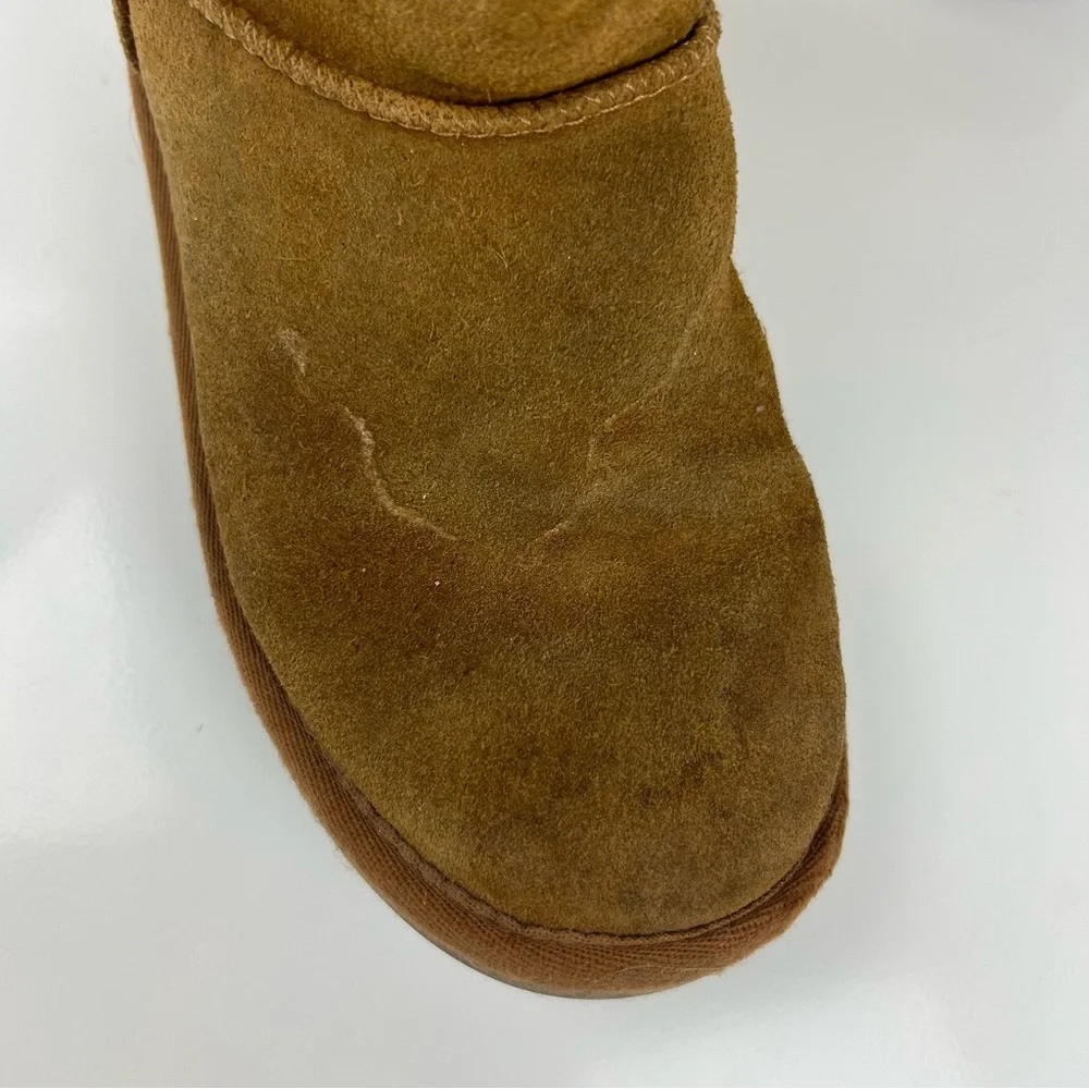 Koolaburra by Ugg Victoria tall tan suede faux fur boots girls size 2